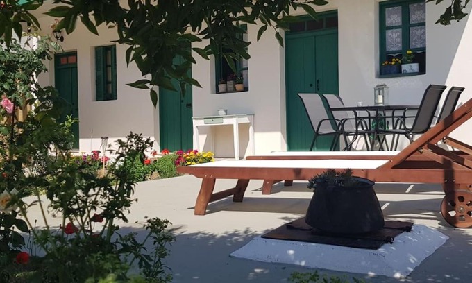 Mavrikiano House | Erofili cottage house