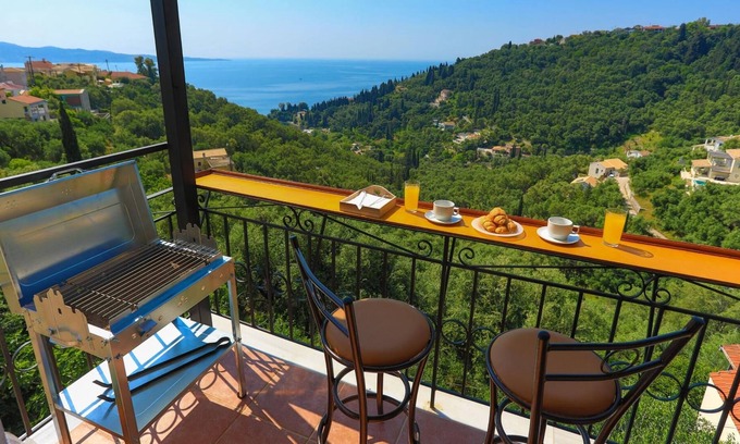 Gimari Apartment | Eros Sea View in Kentroma
