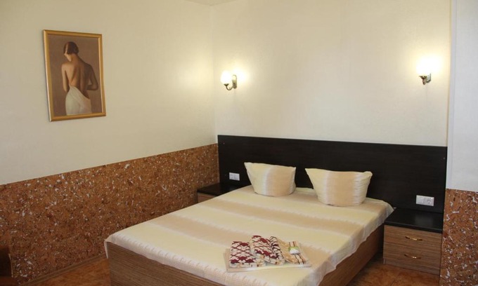 Novosibirsk Bed & Breakfast | Erunin Hotels Group, Dalidovicha 25