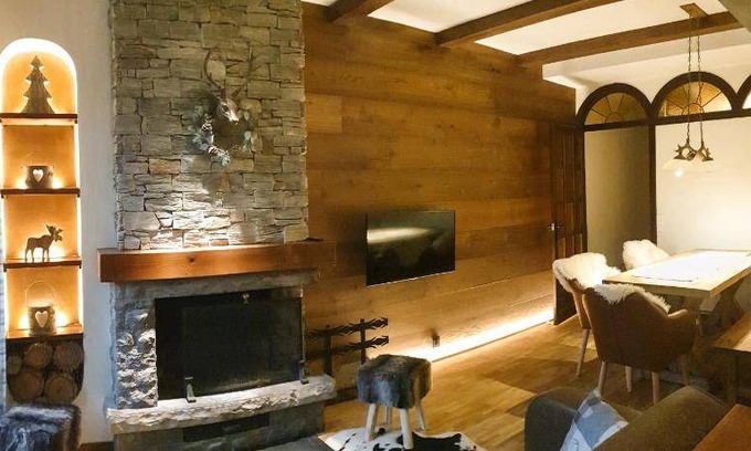 Sant Joan de Les Abadesses Apartment | 60 m² Apartment ∙ 3 bedrooms ∙ 5 guests