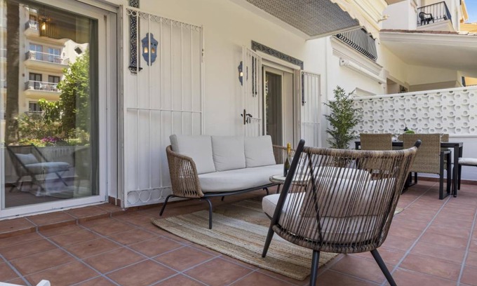 Puerto Banus Apartment | 128 m² Apartment ∙ 2 bedrooms ∙ 6 guests