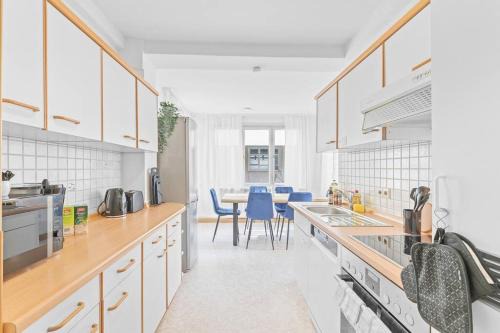 Oberesslingen Apartment | ES03 Top Wohnung für 6 Personen