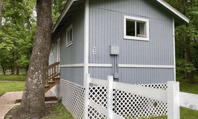 Cleveland Cabin | Escape of the City and Enjoy Nature - L17