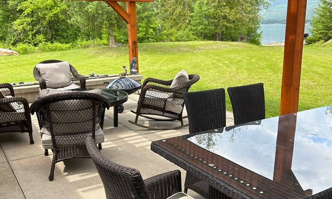 Eagle Bay Cabin | Escape to a Private Oasis, Perfect for Unforgettable Family Adventures