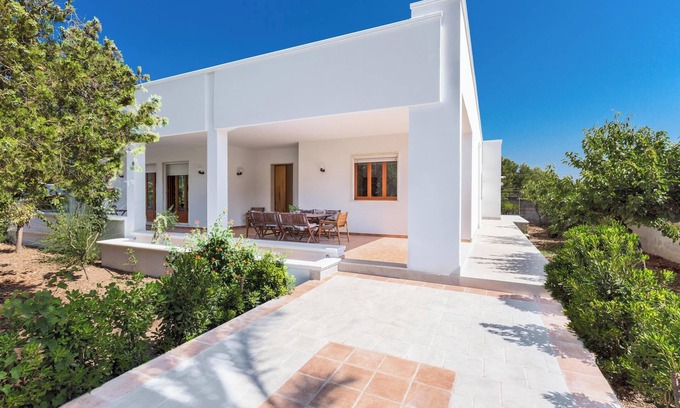 Marina di Pulsano House | Escape to Apulia by BarbarHouse