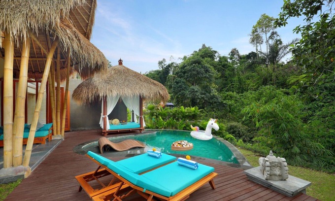 Tegallalang House | Escape to the serene beauty of Ubud, Bali, for a romantic honeymoon getaway!