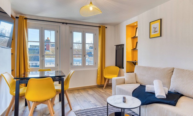 Rouen City Centre Apartment | Esmée, votre appartement rénové en hyper-centre