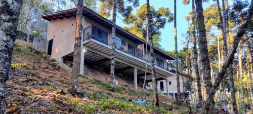 Monte Verde Ski Chalet | Espaço RAVI 1
