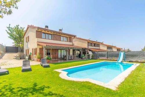 Biurrun-Olcoz House | Espectacular casa con piscina próxima a Pamplona