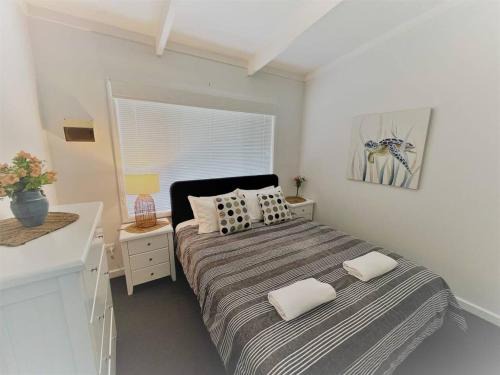 Castletown Apartment | Esperance Little Units 1