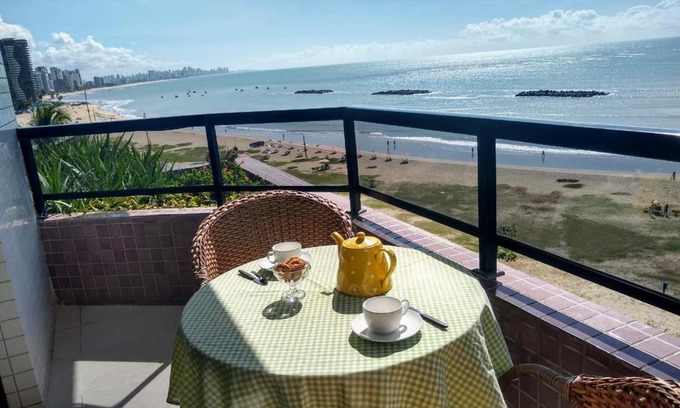 Candeias Apartment | Espetacular Apartamento Beira Mar Pé na Areia