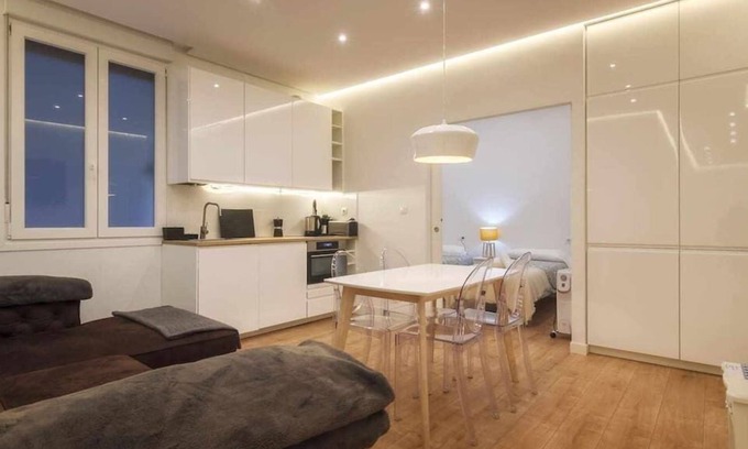 Indautxu Apartment | Estrena Glamour y Guggenheim by the urban hosts