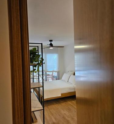 Sant Just Desvern Apartment | EstudioSueñosSuite