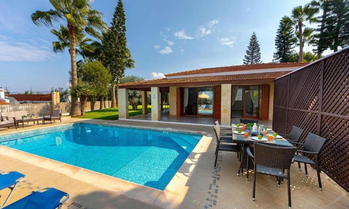 Latchi Villa | Evanthia