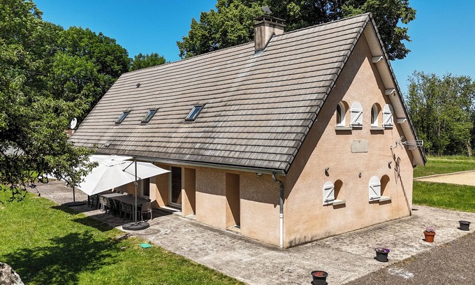 Plantades Cottage | Exceptional, comfortable group gîte in absolute calm :) Pétanque and sauna!