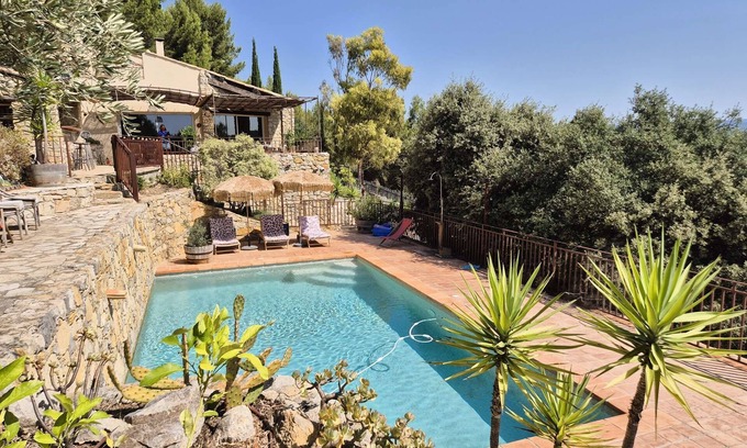 La Cadiere-d'Azur House | Exceptional villa with sea view, pool and sauna – Absolute tranquility