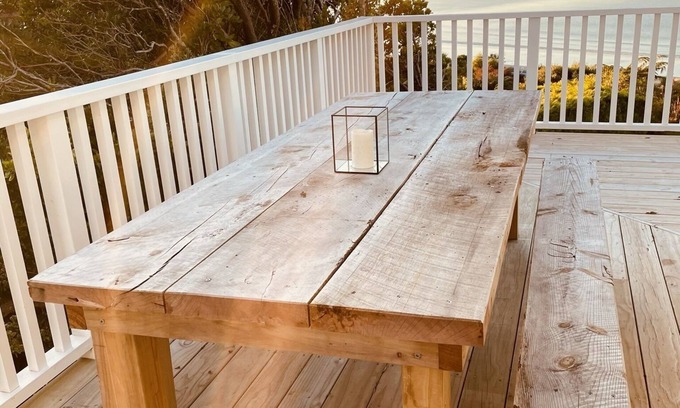 Patons Rock House | Exceptional Views in Patons Rock