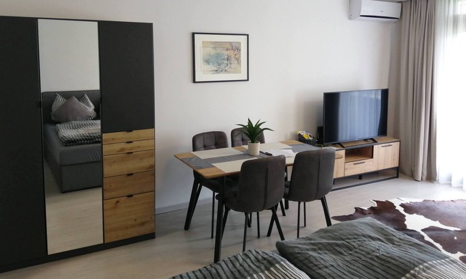 Strobl Apartment | Exceptionally beautiful location, only a few minutes' walk from Lake Wolfgang.