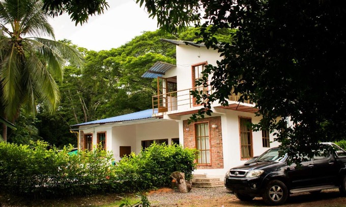 Agua de Dios House | Exclusiva casa campestre en Agua de Dios Cund.