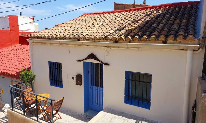 Sagunto House | Exclusive and authentic Sleeping Beauty house with a medieval and romantic atmosphere!