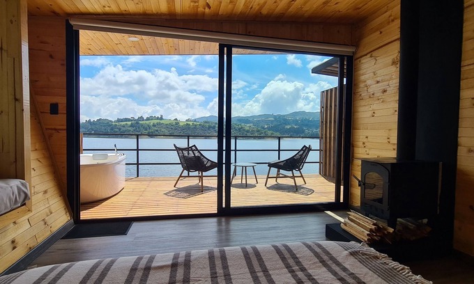 Choconta Cabin | Exclusive cabin next to the shore of the sisga