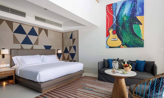 Farukolhufushi Island Hotel | Exclusive: Direct Beach Access and Overwater Villas at Hard Rock Maldives