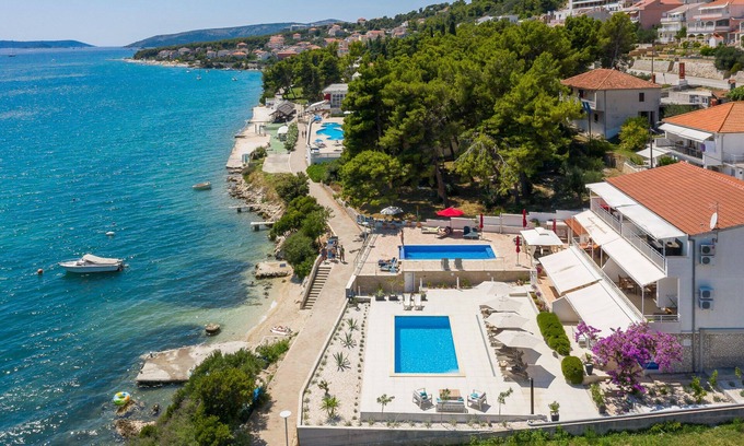 Seget Donji Apartment | EXCLUSIVE LOCATION, BEACH APARTMENT "IVONA"! NEW OPEN SWIMMING POOL!