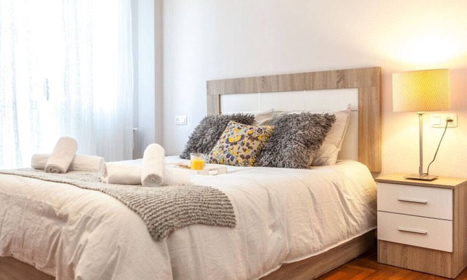 Distrito Llano Apartment | Exclusive & Modern Flat in Gijón