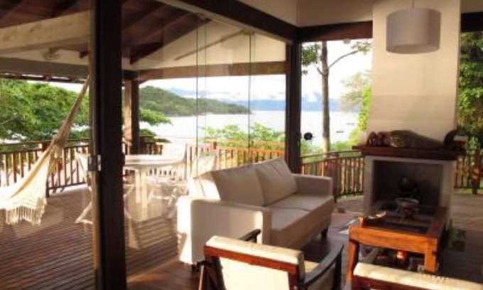 Paraty House | Exclusive Sea front Villa - by boat from Paraty