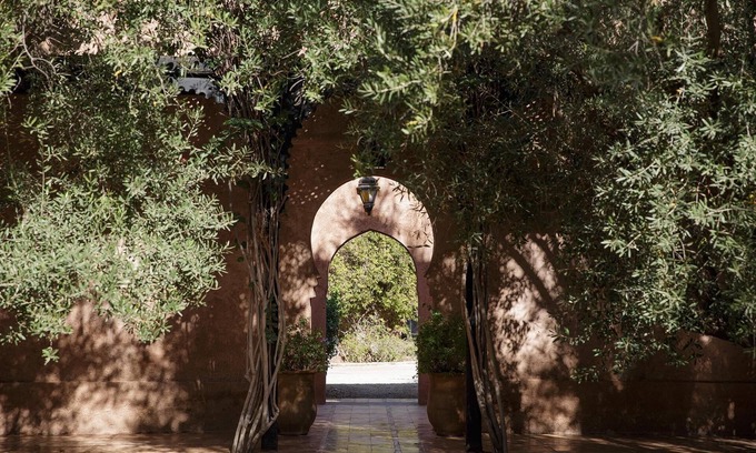 Annakhil Villa | Exclusive Villa ALOUNA with private swimming pool, tennis court in the Palmeraie