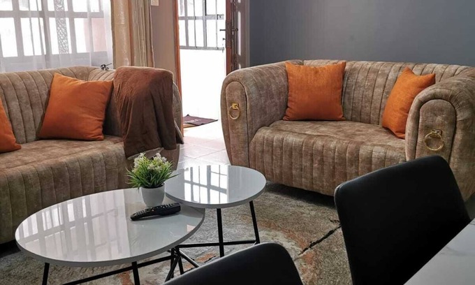 Eldoret House | Executive 2 bedroom unit,near the Biggest Mall Rupa mall with 1 bedroom ensuite