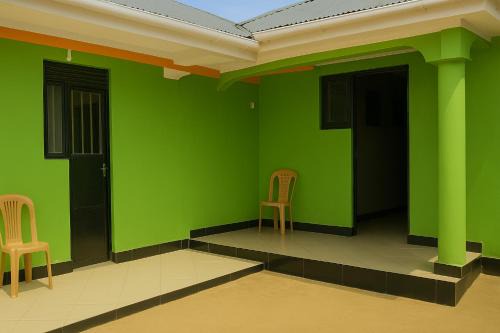 Kyaka House | executive guest house bukere