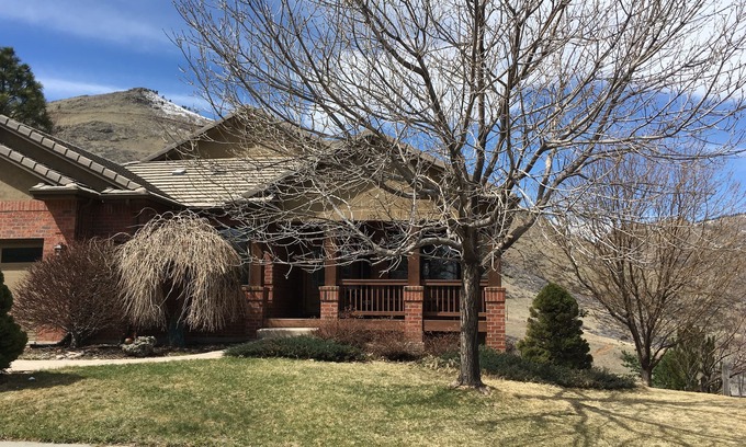 Golden House | Executive suite with full kitchen