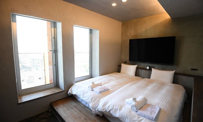 Nagaokakyo Hotel | Executive twin Room only eco plan/Nagaokakyo Kyōto