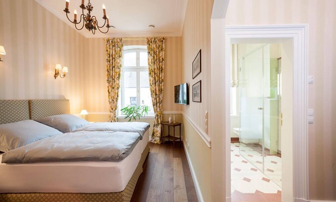 Bocholt Apartment | Exklusive Ferienzimmer Gut Heidefeld
