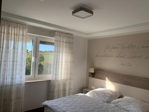 Rot am See Apartment | Exklusive Wohnung mit Brettachblick