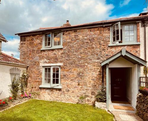 Christchurch House | Exmoor, Devon - charming cottage , characterful and brimming with Hygge!