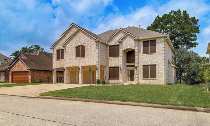 Atascocita House | Expansive Home in Humble Near Lake Houston!