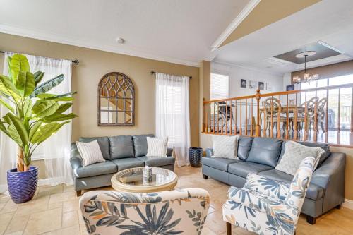 Tracy House | Expansive Tracy Home with Patio and Fire Pit!