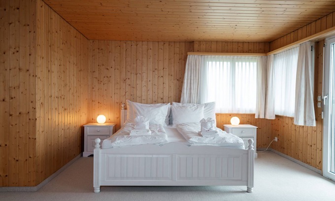 Mitloedi Apartment | "Experience Comfort and Adventure at Ferienhaus Bergblick in Amden!"