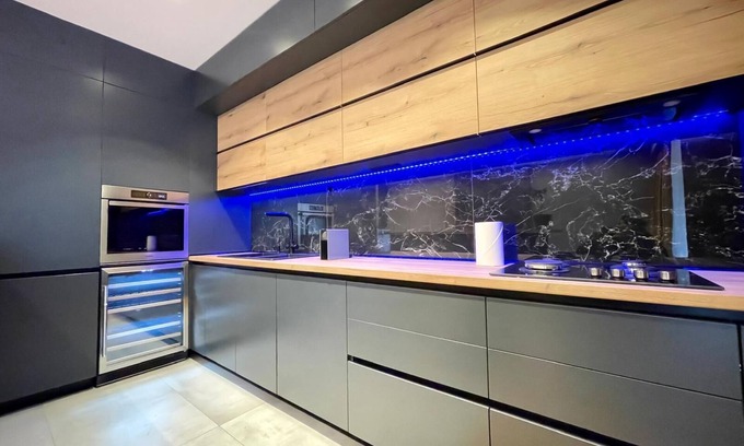 Sector 3 Apartment | "Experience Luxury and Comfort at Lebada Lake Residence, Romania!"