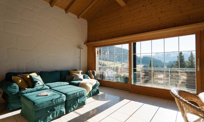 Mitloedi Apartment | "Experience Luxury and Relaxation at Apartment zum Leist in Amden!"