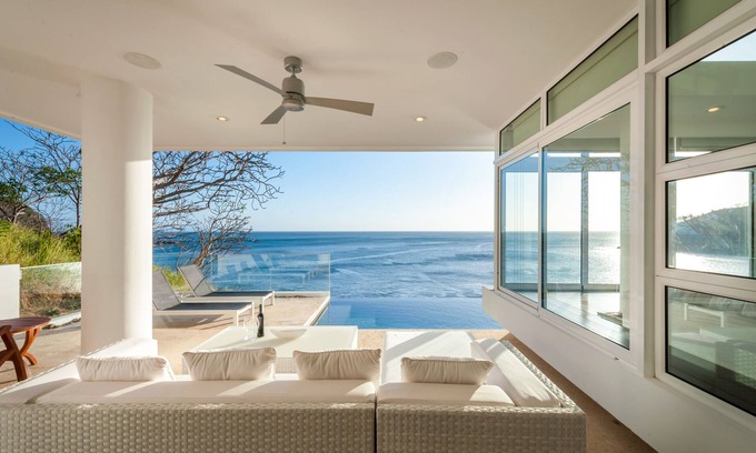 Paradise Bay House | Experience Nicaragua on the ocean! Award winning house 3 minutes from Town!