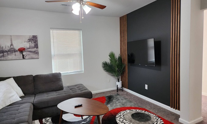 North Charleston Apartment | Experience the Difference Best CozyClean Retreat in Town! Sleep 4. Dryer/Washer.