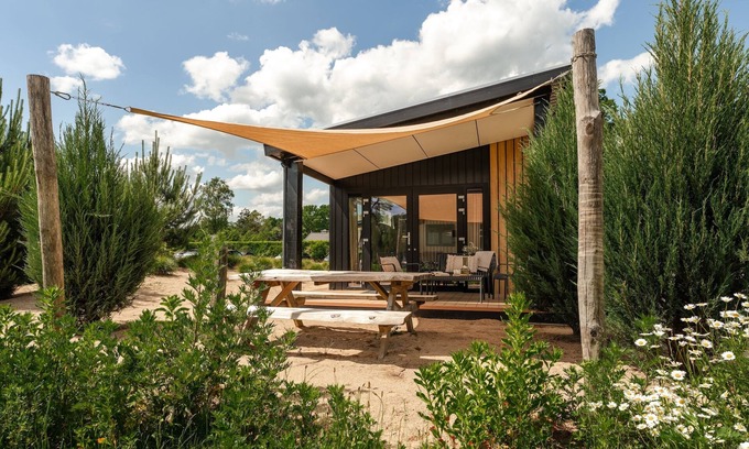 Municipality of Barneveld House | Experience the genuine Veluwe feeling in this relaxed Sand Lodge