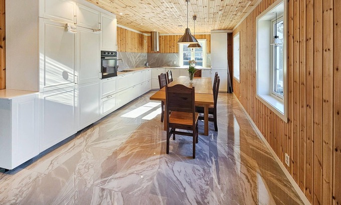 Bamble House | Experience this stylish vacation home in the enchanting Telemark countryside.