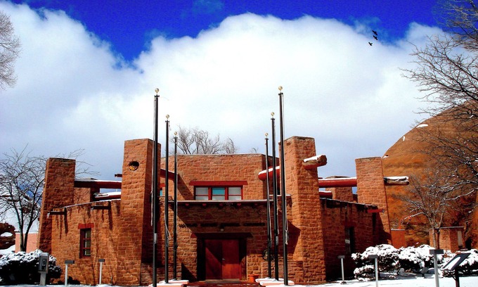 Window Rock Hotel | Explore Navajo Nation! 4 Units Minutes to Navajo Nation Museum! W/Pool Access!