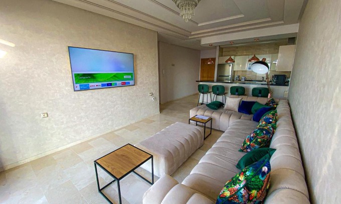 Malabata Apartment | Exquisite Haven A Luxurious Retreat Nestled in Serene Splendor