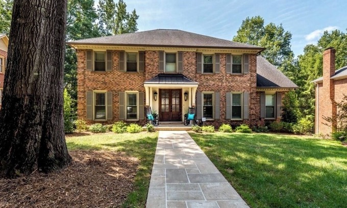 Charlotte House | Exquisite house .8 miles from Quail Hollow (Wells Fargo Championship)