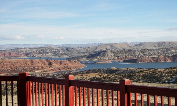 Alcova House | Exquisite Timberframe Home Overlooking Alcova Lake.